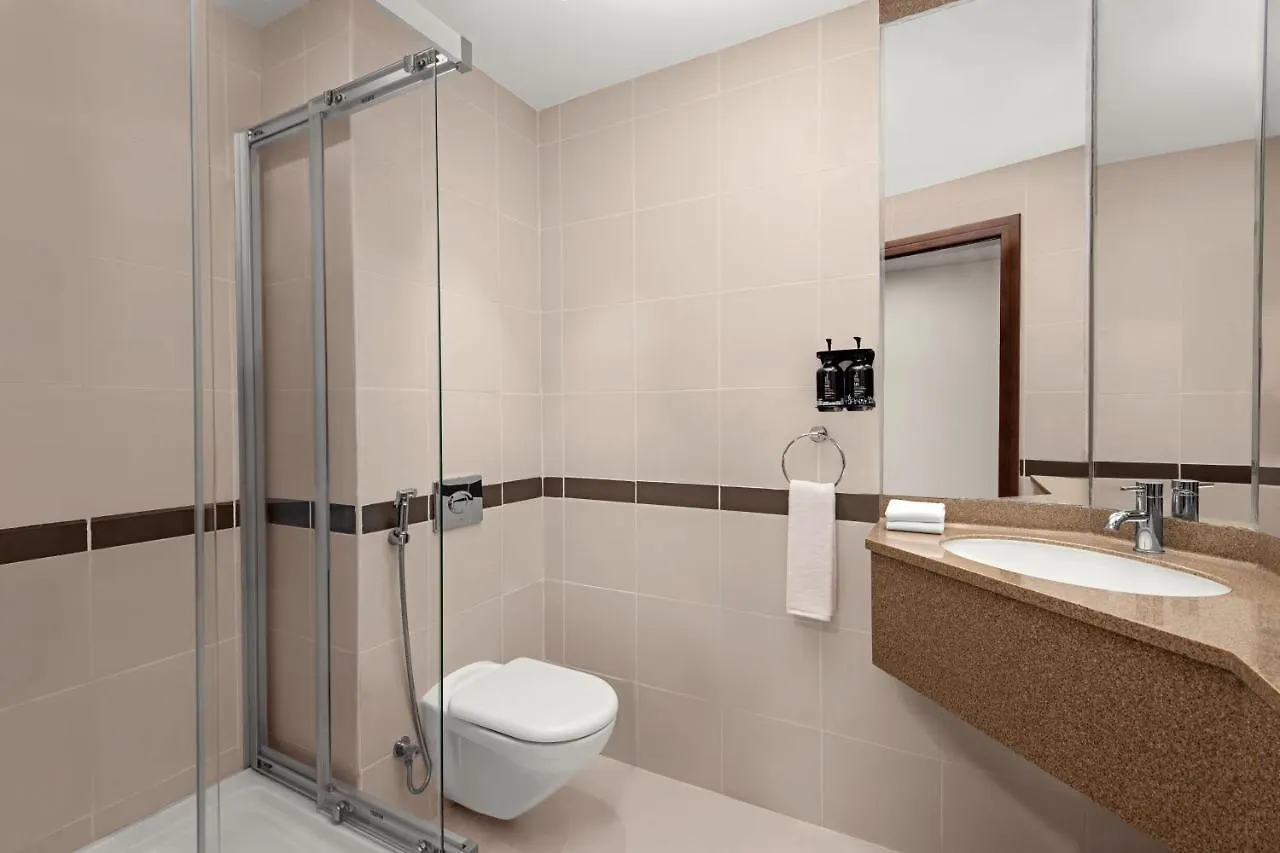 Holiday Inn Express Dubai Internet City By Ihg