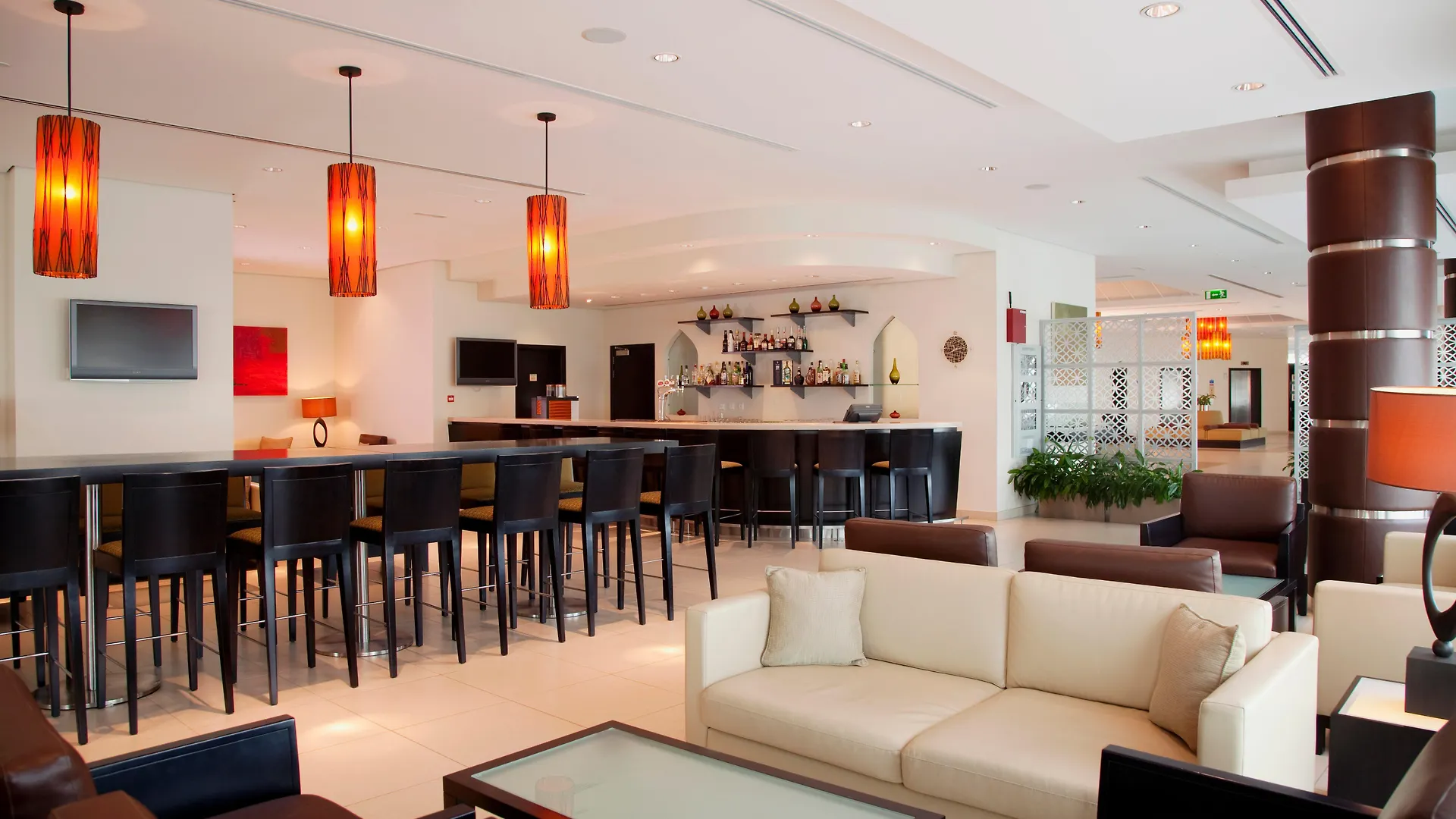 Holiday Inn Express Dubai Internet City By Ihg