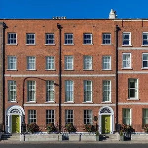 Stauntons On The 3* Dublin