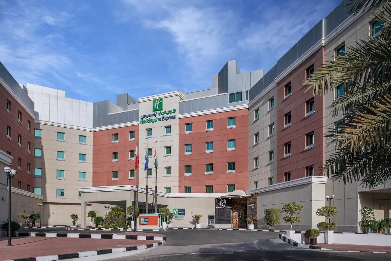 Holiday Inn Express Dubai Internet City By Ihg Hotel