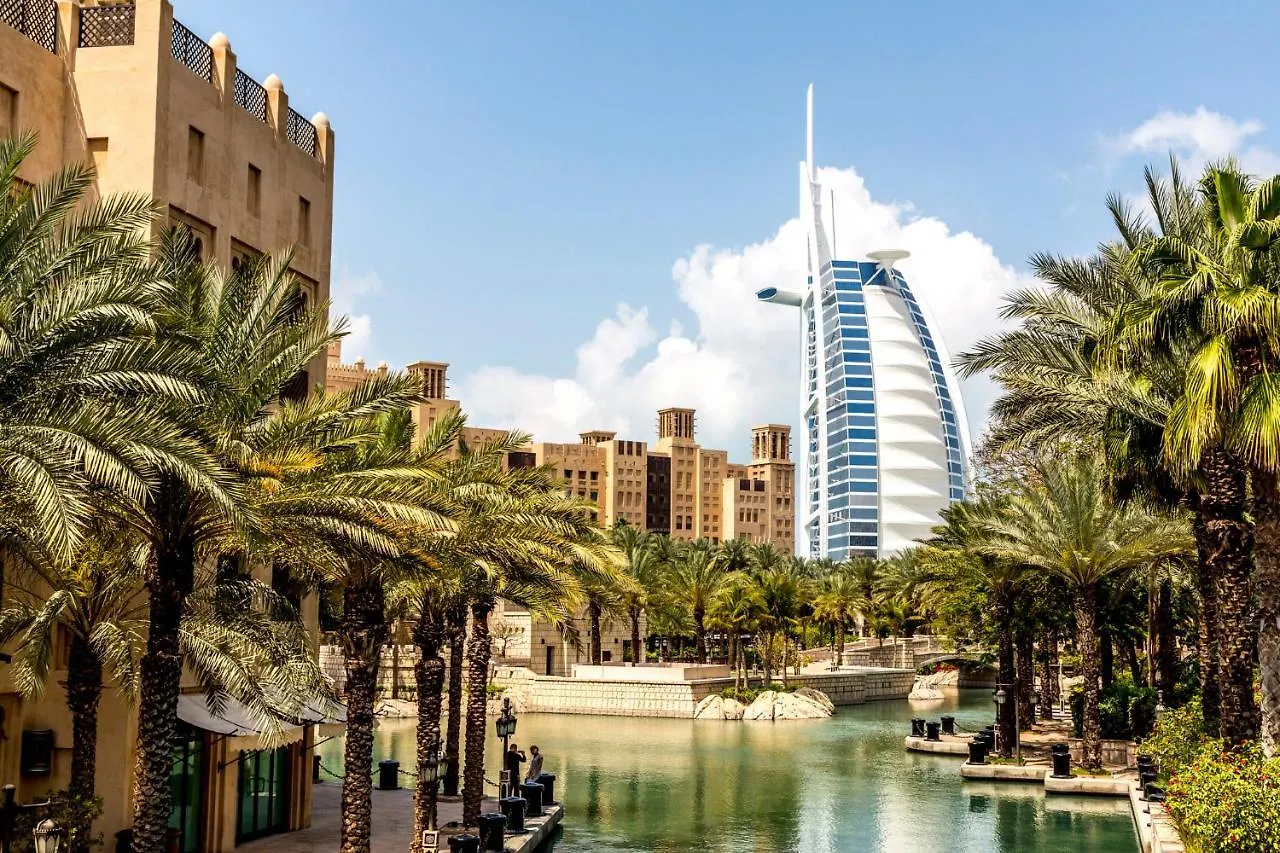 Holiday Inn Express Dubai Internet City By Ihg 3*,  Émirats arabes unis